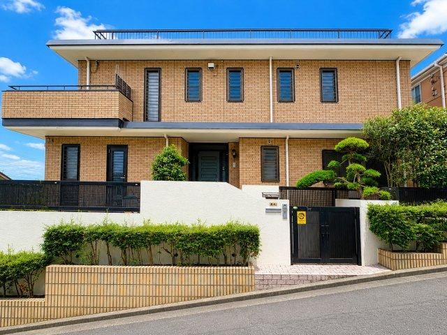 8LDK house in Minami Ward, Yokohama, Kanagawa - Photo 1