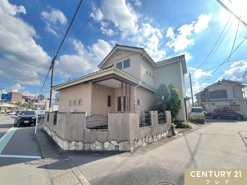 2LDK house in Sakado, Saitama - Photo 1