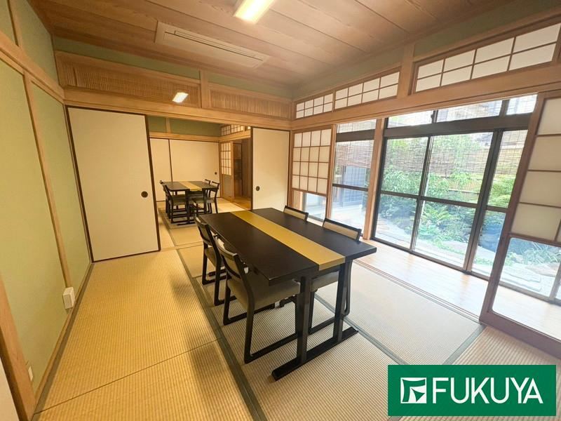 5LDK+S house in Ikeda, Osaka - Photo 1