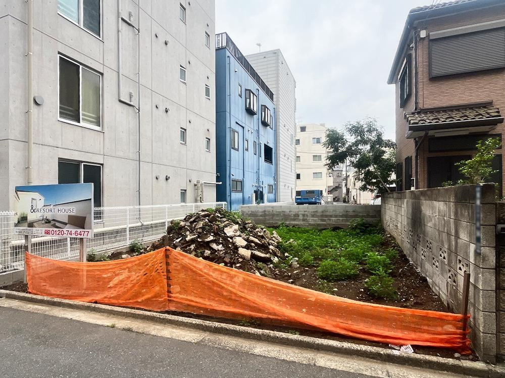 77 m² land in Kita Ward, Tokyo - Photo 1