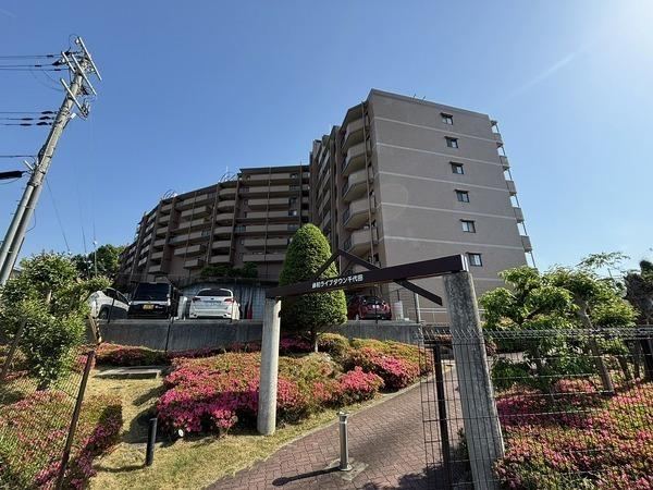 3LDK apartment in Kawachinagano, Osaka - Photo 1