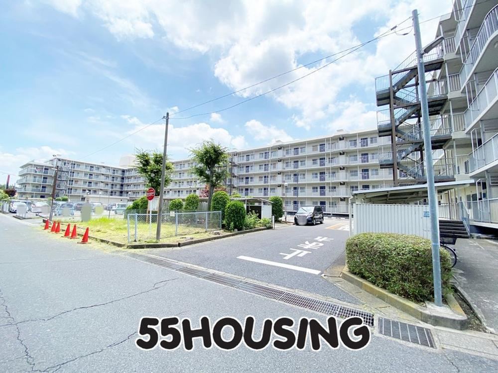 3LDK apartment in Kasukabe, Saitama - Photo 1
