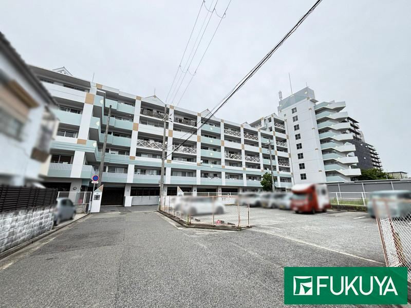 2LDK apartment in Akashi, Hyogo - Photo 1