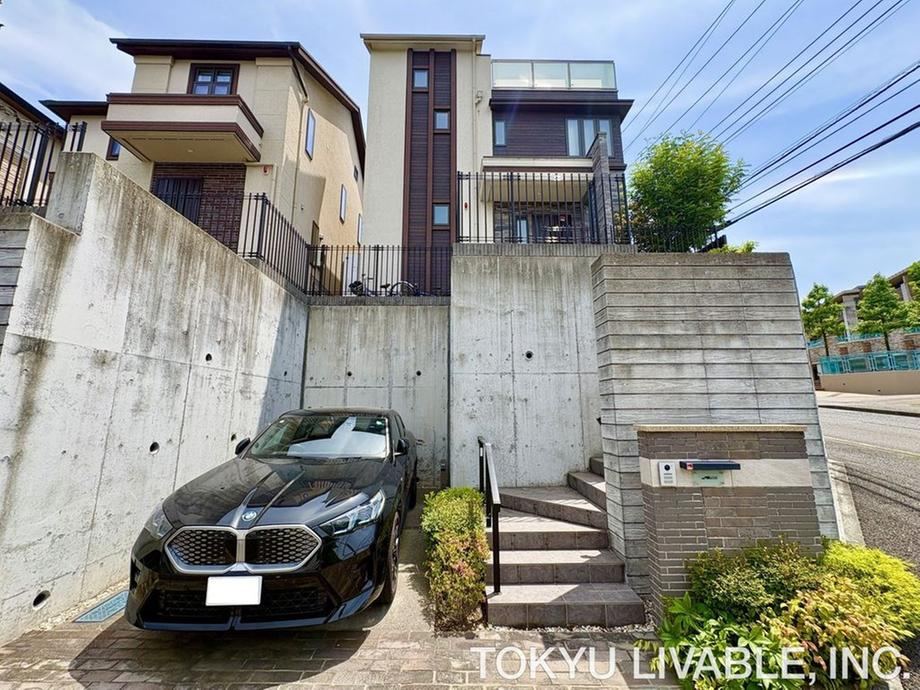 3LDK+S house in Aoba Ward, Yokohama, Kanagawa - Photo 1