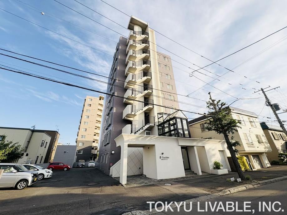 3LDK apartment in Kita Ward, Sapporo, Hokkaido - Photo 1