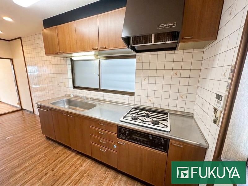 4DK house in Kadoma, Osaka - Photo 1