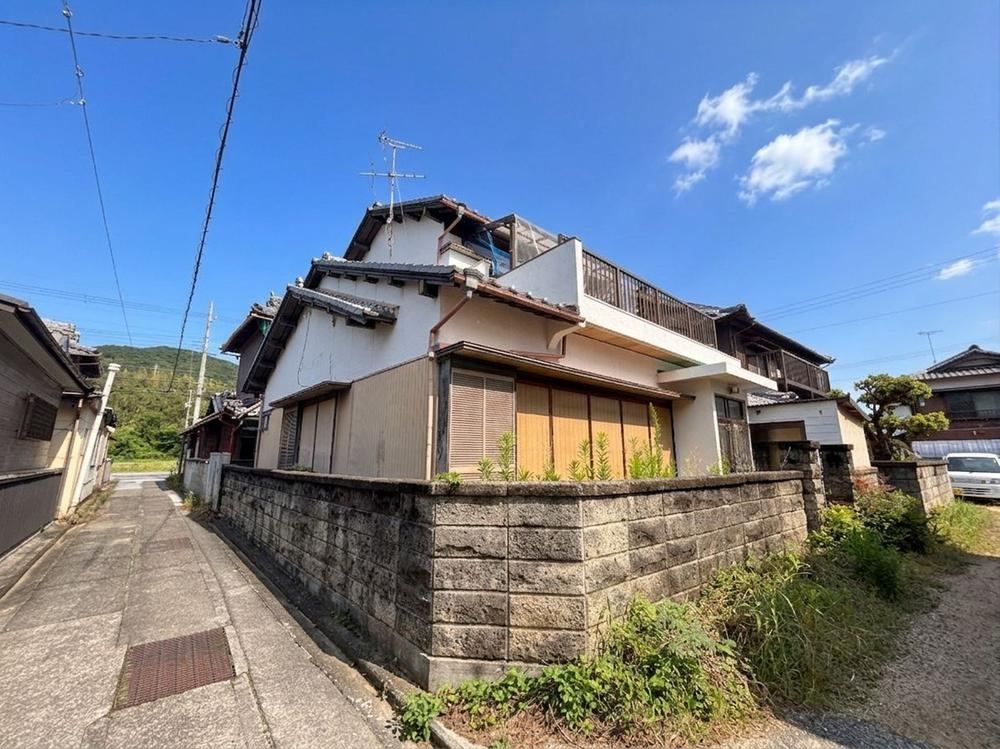 6DK+S house in Awaji, Hyogo - Photo 1