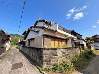6DK+S house in Awaji