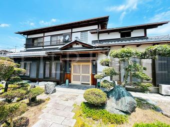 11LDK house in Takashima