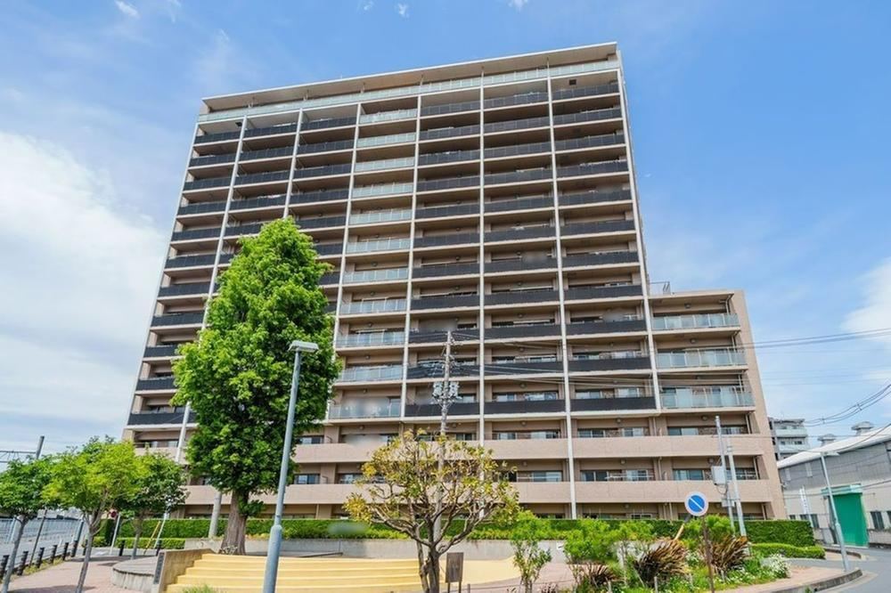 3LDK+S apartment in Kawaguchi, Saitama - Photo 1