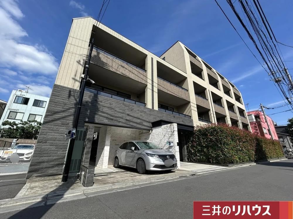 2LDK apartment in Setagaya Ward, Tokyo - Photo 1