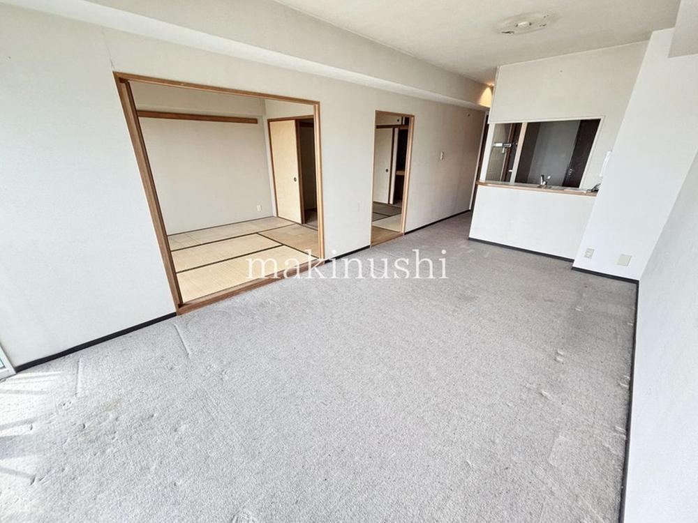 3LDK apartment in Habikino, Osaka - Photo 1