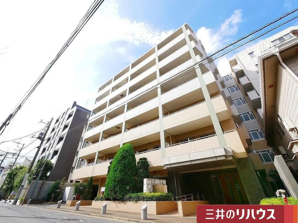 2LDK apartment in Setagaya Ward, Tokyo - Photo 1