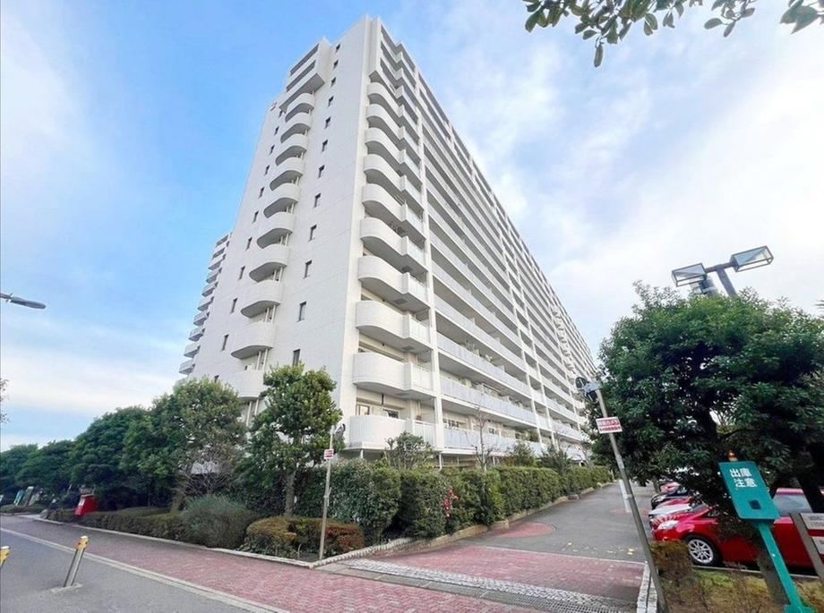 3LDK apartment in Kawasaki Ward, Kawasaki, Kanagawa - Photo 1