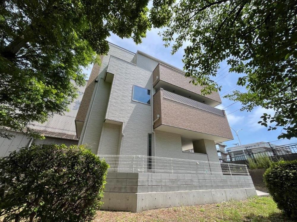 4LDK house in Amagasaki, Hyogo - Photo 1
