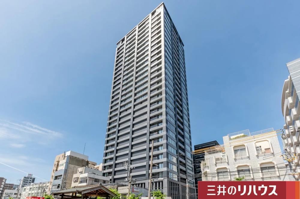 2LDK apartment in Naniwa Ward, Osaka - Photo 1