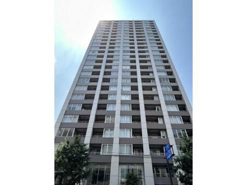 2LDK apartment in Shinjuku Ward, Tokyo - Photo 1