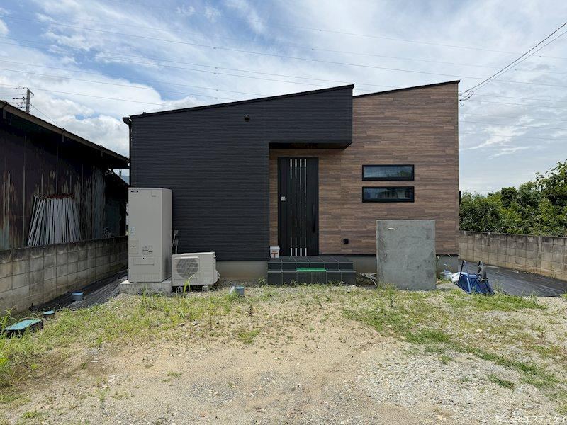 2LDK house in Kofu, Yamanashi - Photo 1