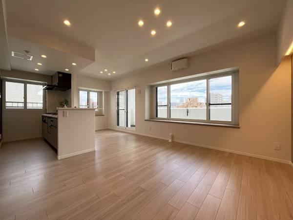 4LDK apartment in Chuo Ward, Sapporo, Hokkaido - Photo 1