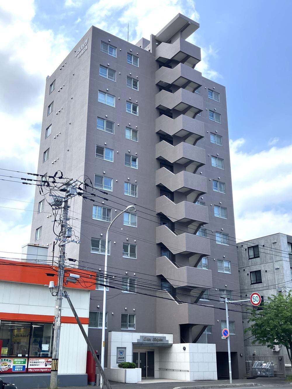 3LDK apartment in Toyohira Ward, Sapporo, Hokkaido - Photo 1