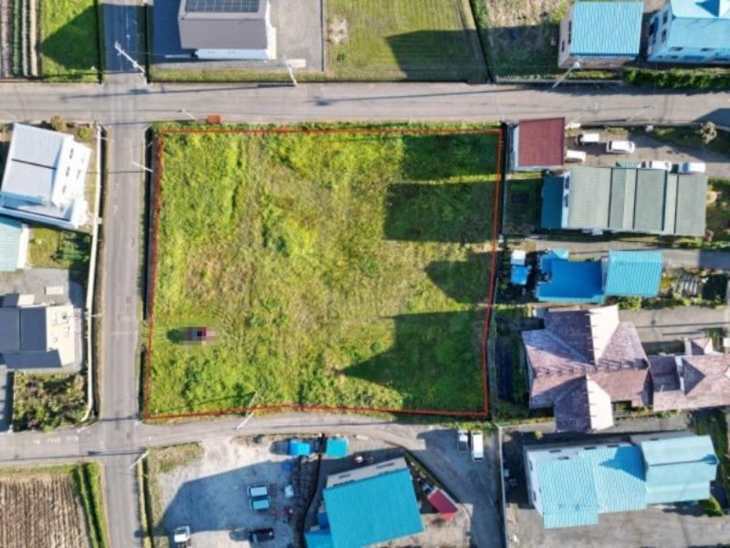 2621 m² land in Kuroishi, Aomori - Photo 1