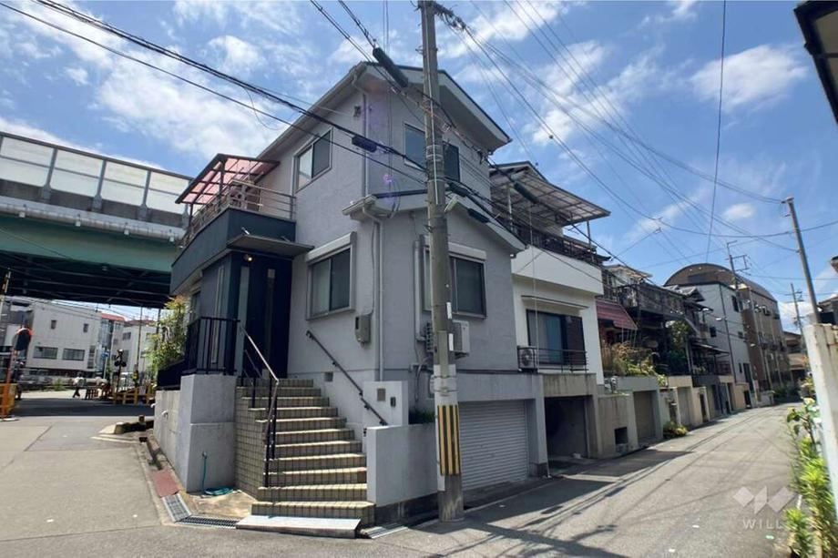 3LDK house in Toyonaka, Osaka - Photo 1