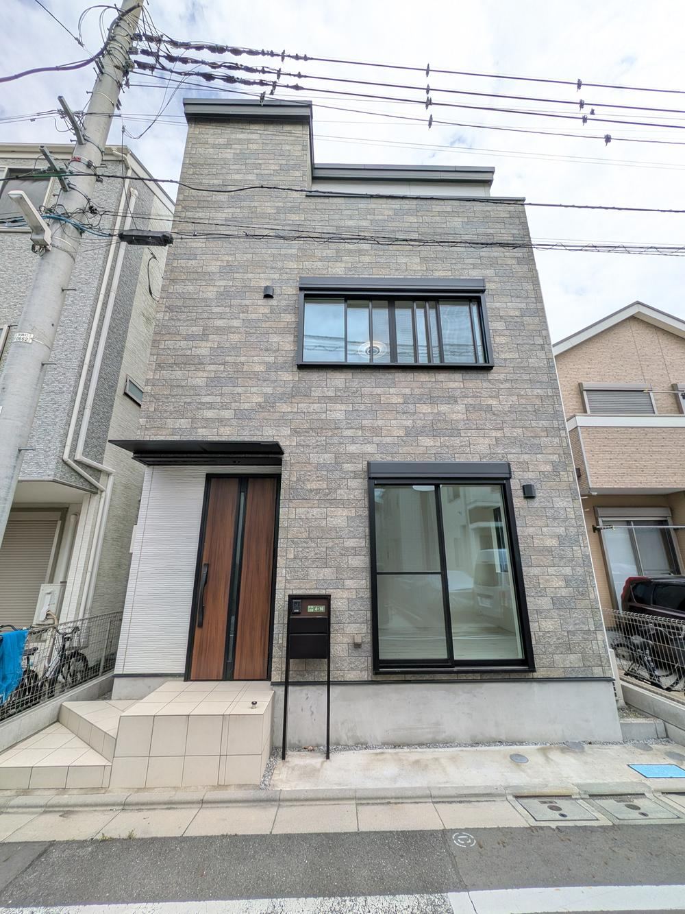 2LDK+S house in Adachi Ward, Tokyo - Photo 1