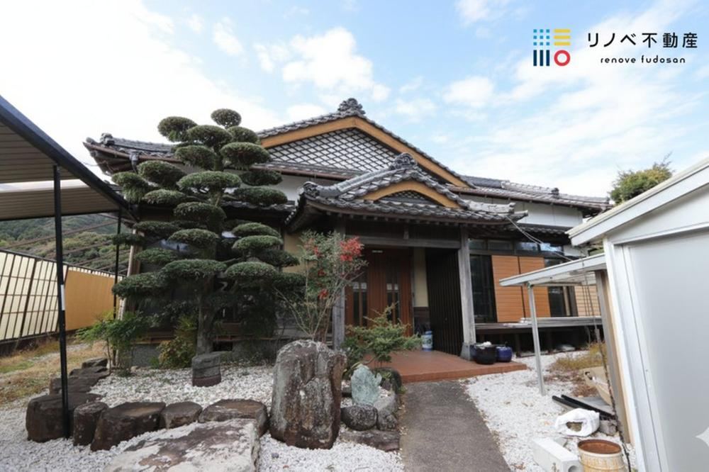 7DK house in Saza, Kitamatsuura District, Nagasaki - Photo 1
