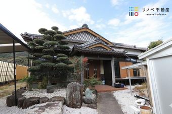 7DK house in Saza, Kitamatsuura District
