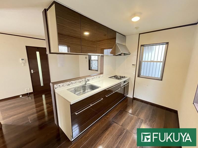 4LDK house in Yawata, Kyoto - Photo 1