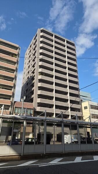 3LDK+2S apartment in Naka Ward, Hiroshima - Photo 1