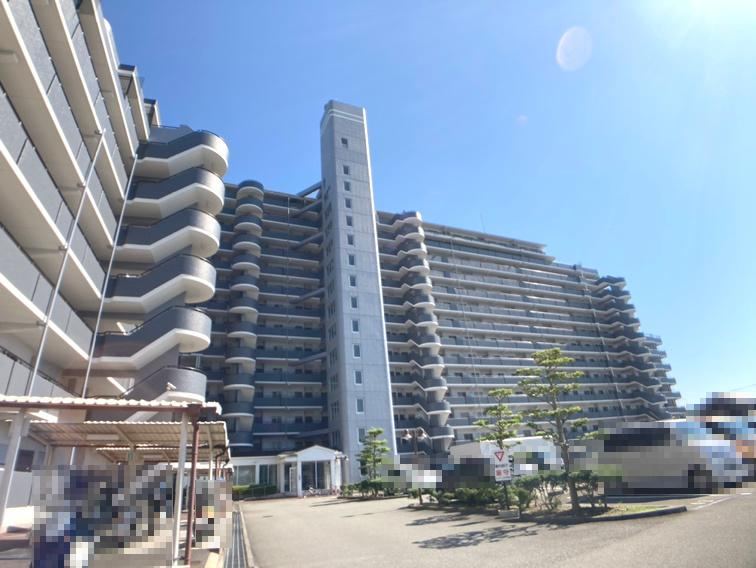 3LDK apartment in Himeji, Hyogo - Photo 1