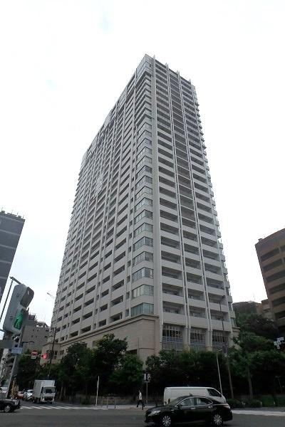 2LDK apartment in Nishi Ward, Osaka - Photo 1