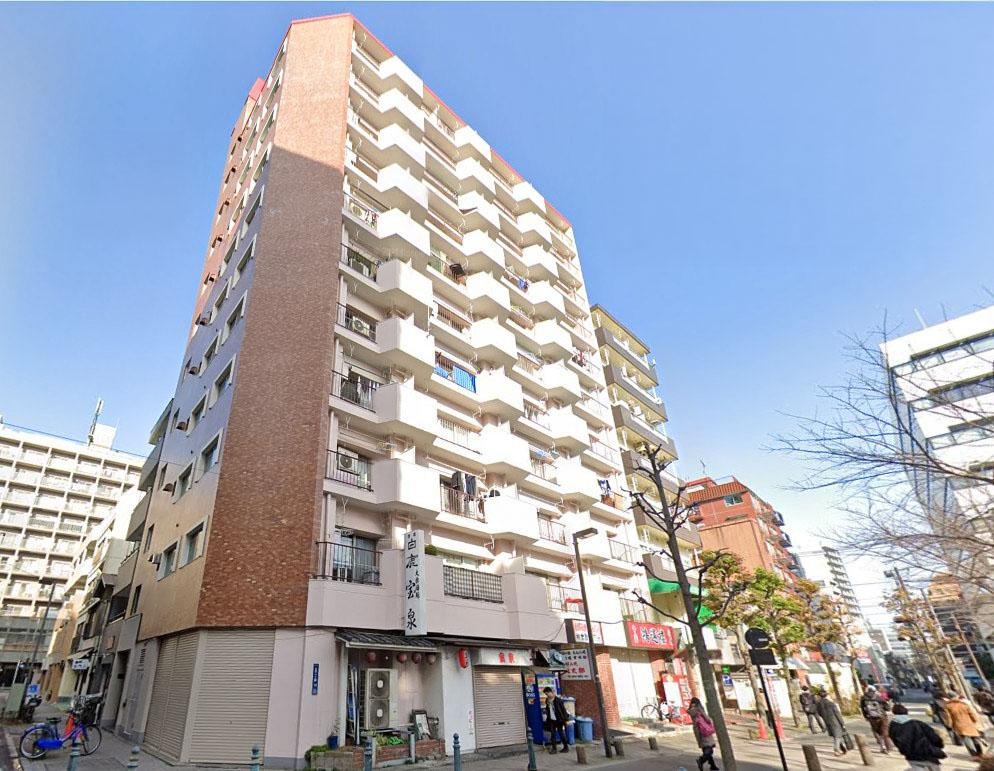 2DK apartment in Kita Ward, Tokyo - Photo 1