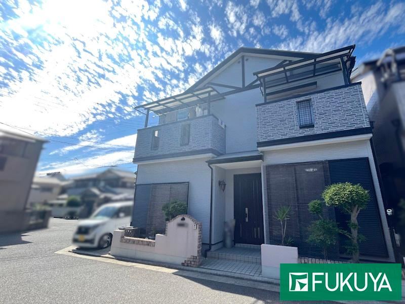 4LDK house in Naka Ward, Sakai, Osaka - Photo 1
