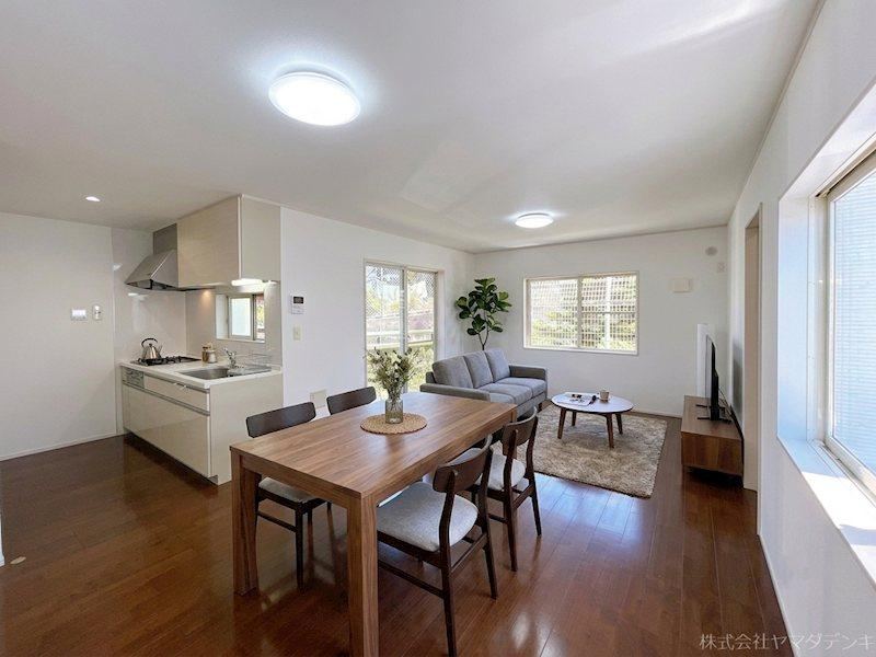 3LDK house in Mino, Osaka - Photo 1
