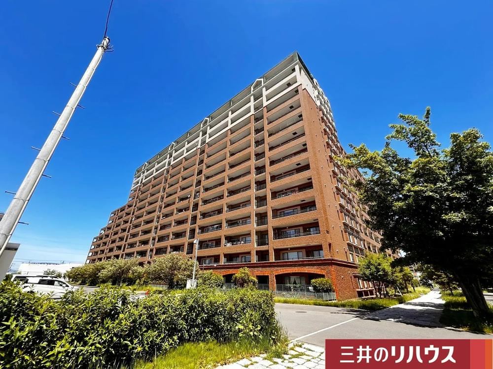 4LDK apartment in Kiyota Ward, Sapporo, Hokkaido - Photo 1