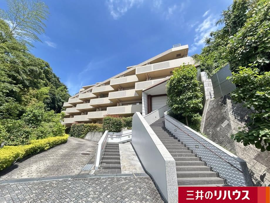 2LDK+S apartment in Kohoku Ward, Yokohama, Kanagawa - Photo 1