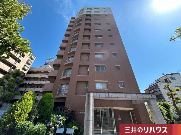 3LDK apartment in Sumiyoshi Ward, Osaka - Photo 1