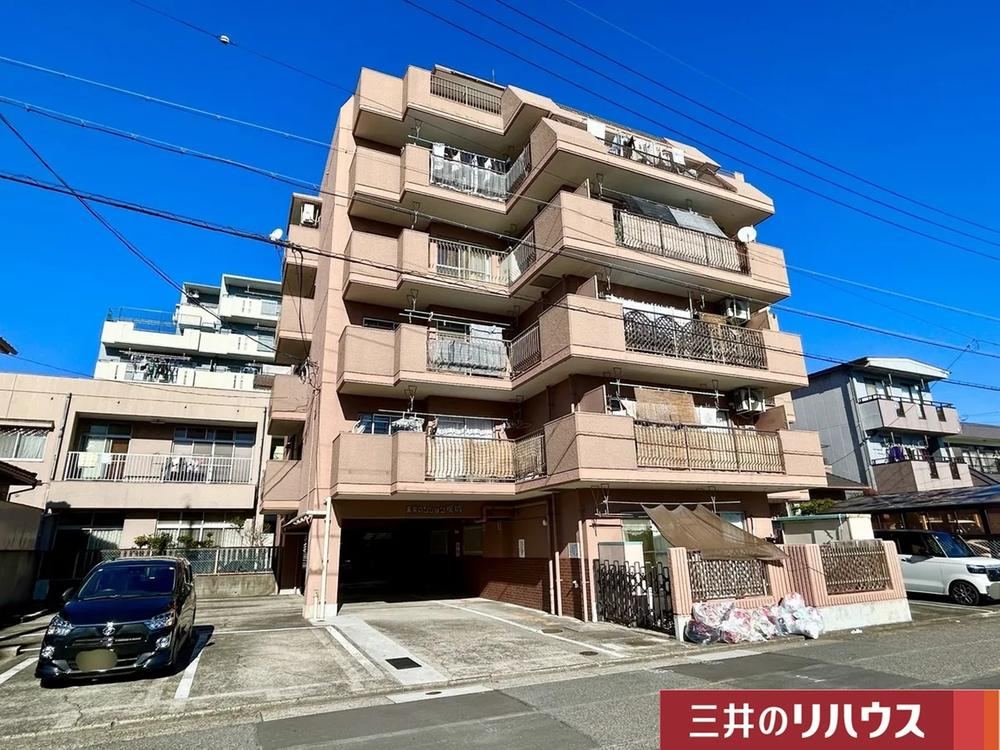 3LDK apartment in Nakagawa Ward, Nagoya, Aichi - Photo 1