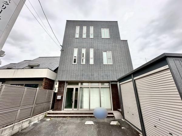 5LDK house in Tempaku Ward, Nagoya, Aichi - Photo 1