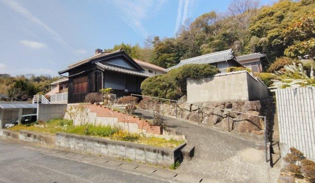 10LDK house in Kurashiki, Okayama - Photo 1