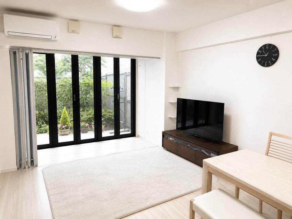 3LDK apartment in Urayasu, Chiba - Photo 1