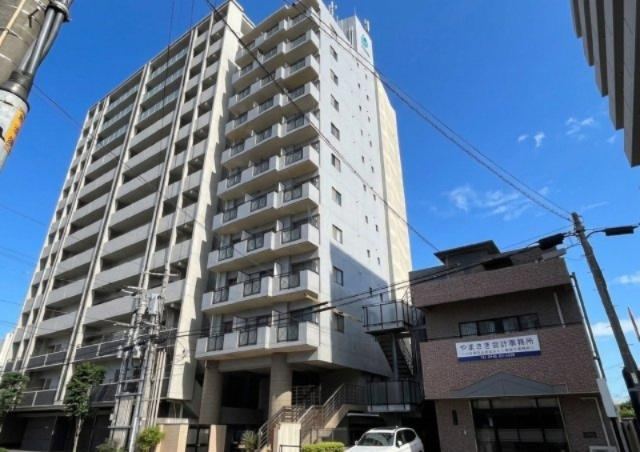 1K apartment in Kurume, Fukuoka - Photo 1