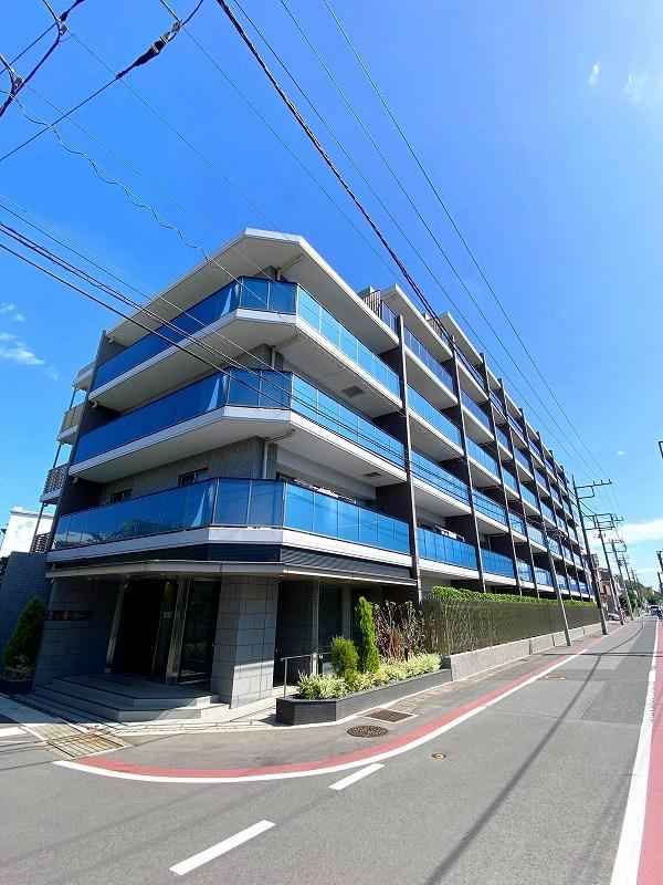 2LDK apartment in Chuo Ward, Chiba - Photo 1