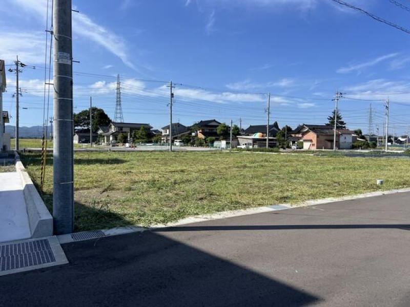 212 m² land in Hakusan, Ishikawa - Photo 1
