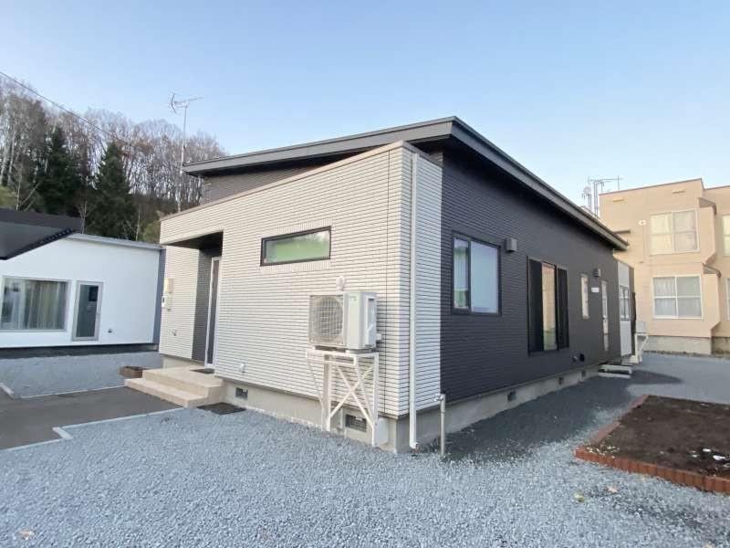 4LDK house in Asahikawa, Hokkaido - Photo 1