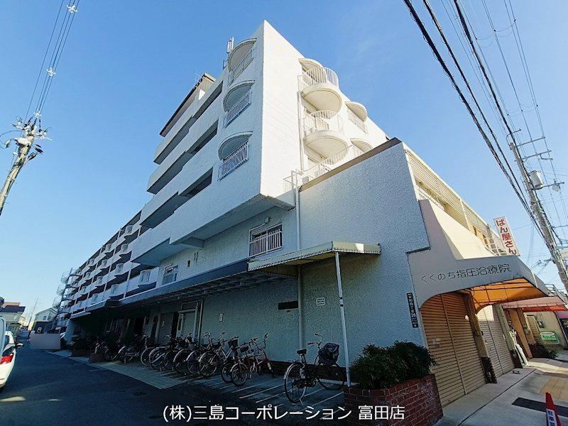 2LDK apartment in Takatsuki, Osaka - Photo 1