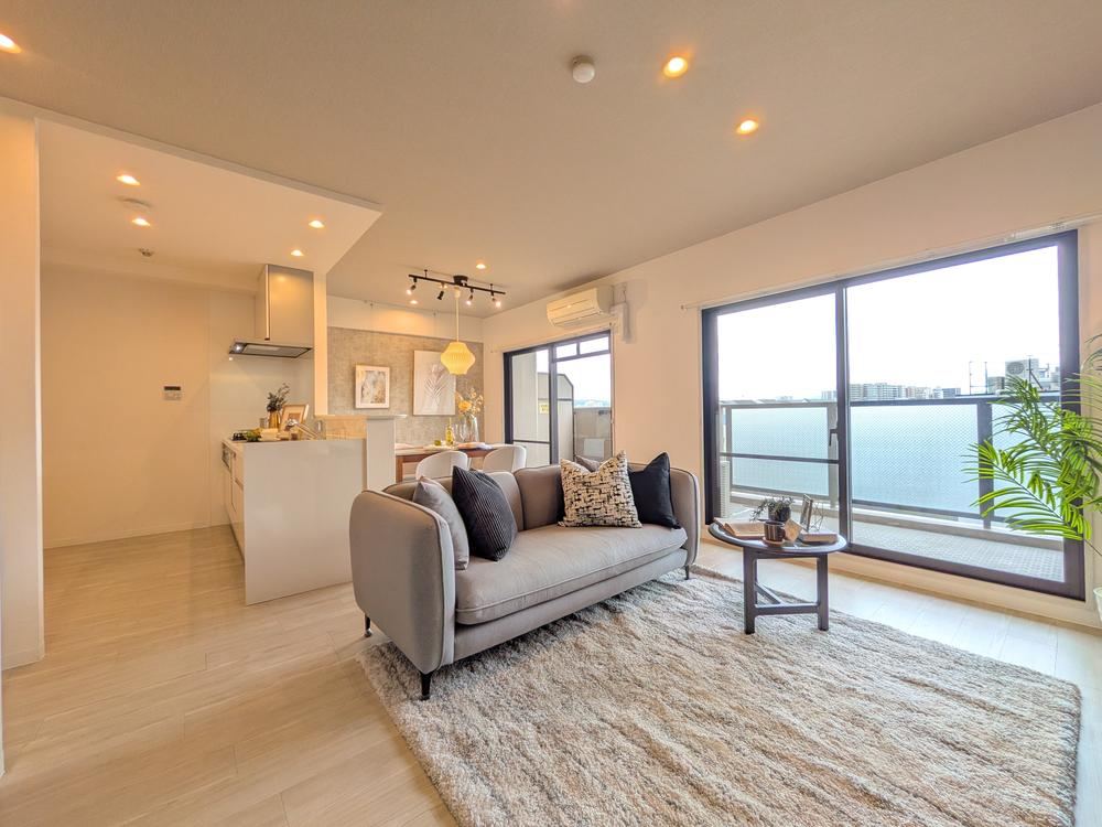 3LDK apartment in Joto Ward, Osaka - Photo 1