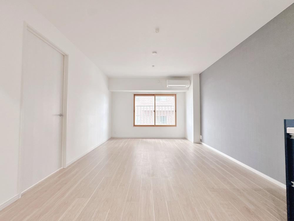 2LDK apartment in Itabashi Ward, Tokyo - Photo 1